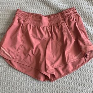 Lululemon Hotty Hot 4” Short